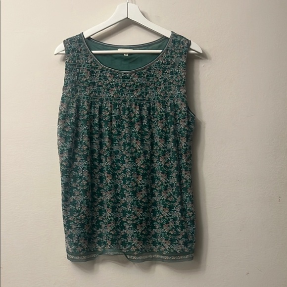 Max Studio Green Smocked Tank Top 335 - Picture 1 of 9